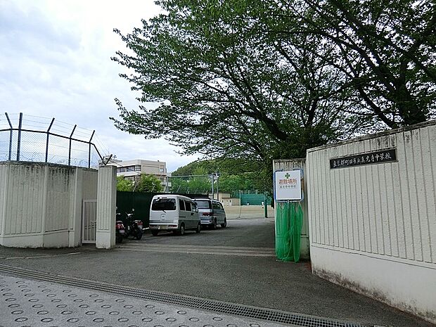 中学校 800m 町田市立真光寺中学校