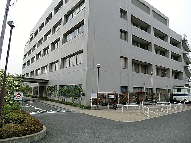 病院 1700m 寒川病院