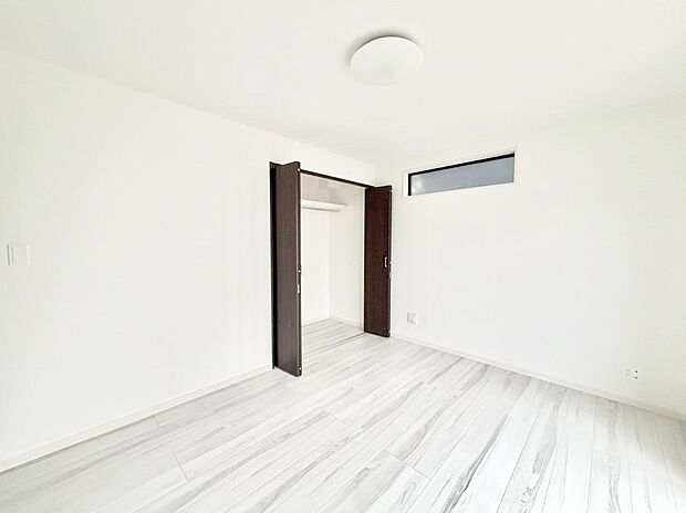 1号棟 ■窓の配置や通気性の良い設計で部屋の空気がこもらず、常に新鮮な空気が流れます