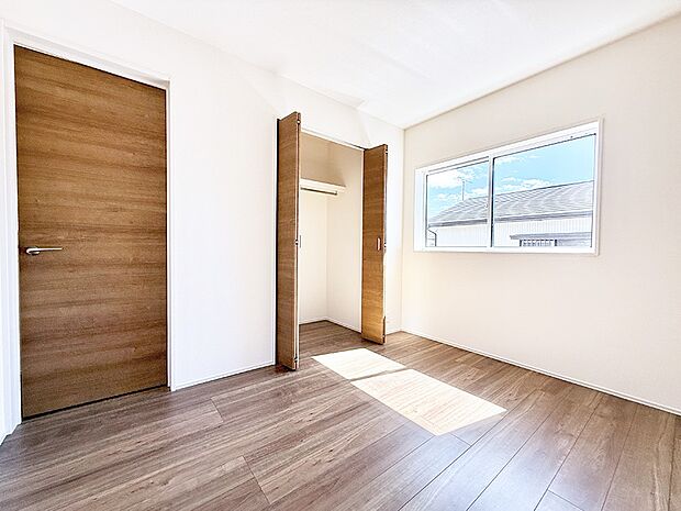 1号棟  ■読書や趣味リモートワークなどさまざまな用途に対応できる柔軟さがあります