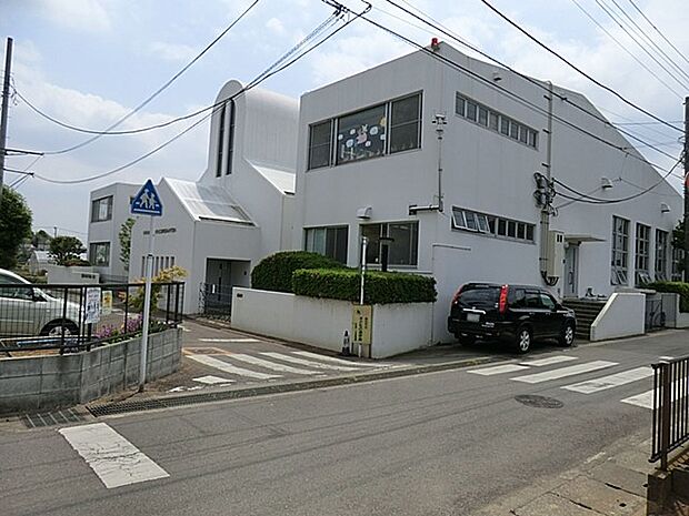 幼稚園・保育園 654m ひらおか幼稚園