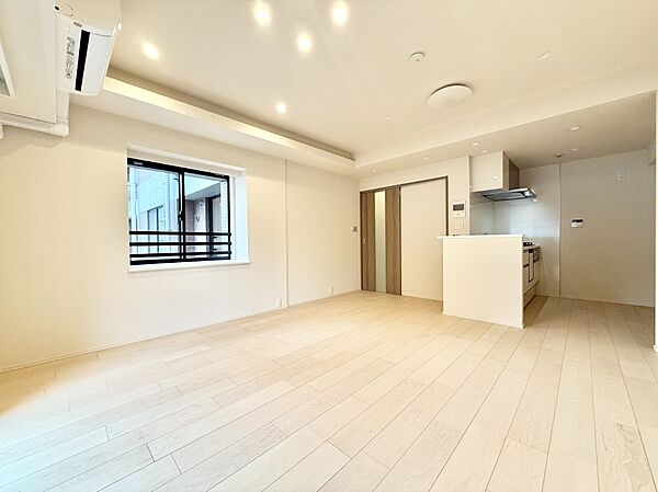 ■心落ち着く場所、ゆったり過ごせるリビング