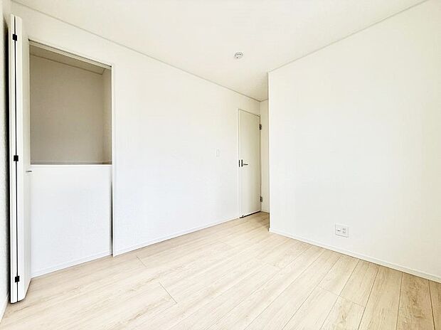 5号棟  ■自分だけのスペース どんなお部屋にするかとっても楽しみですね