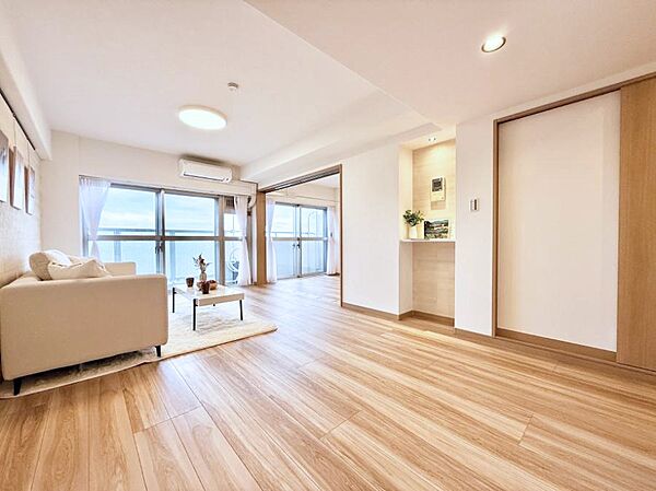 ■くつろぎと笑顔が集まる、心温まるリビング