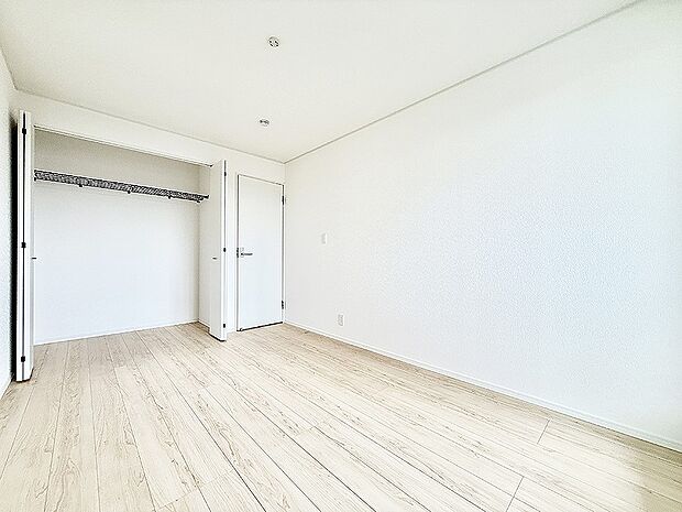 2号棟 ■読書や趣味リモートワークなどさまざまな用途に対応できる柔軟さがあります