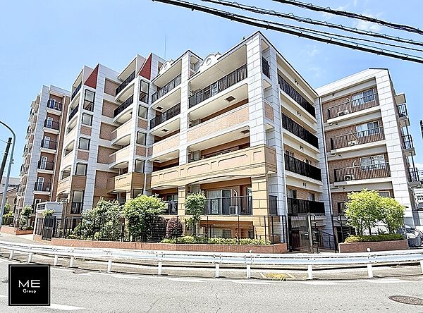 ■暮らしを彩る充実した設備仕様が備わった住まい