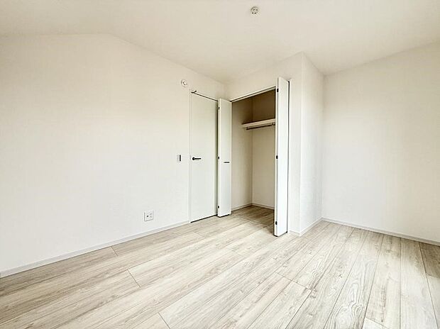 1号棟 ■落ち着いた雰囲気のお部屋で心が安らぐ空間