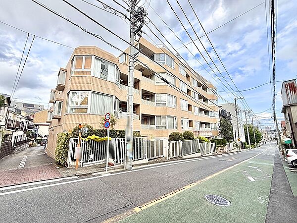 ■家族みんなが笑顔で過ごせる、安心感のある住まい