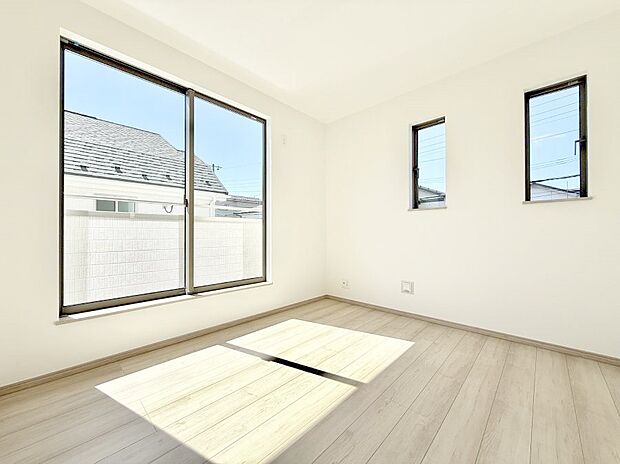 B号棟 ■落ち着いた色合いのお部屋で穏やかな時間を楽しめます