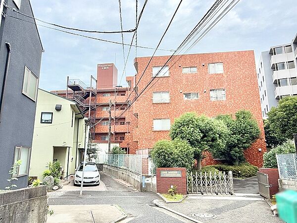 ■家族みんなが笑顔で過ごせる、安心感のある住まい