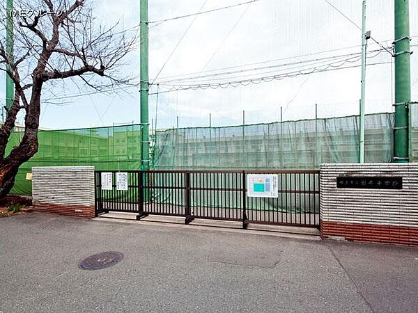 中学校 750m 横浜市立田奈中学校