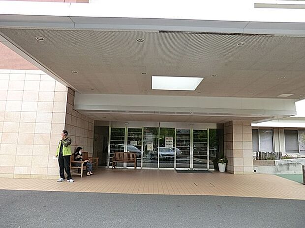 病院 2200m 昭和大学藤が丘病院