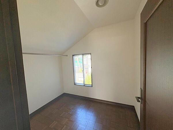 ■自分だけのスペース　どんなお部屋にするかとっても楽しみですね