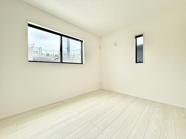 3号棟 ■落ち着いた色合いのお部屋で穏やかな時間を楽しめます