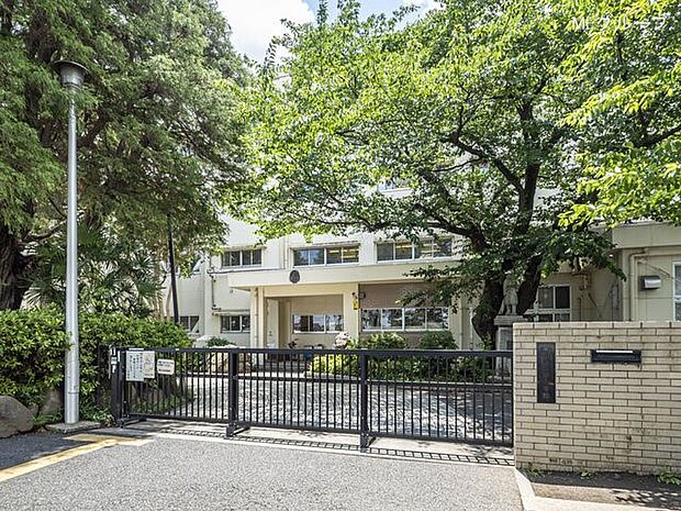 中学校 1300m 横浜市立中和田中学校