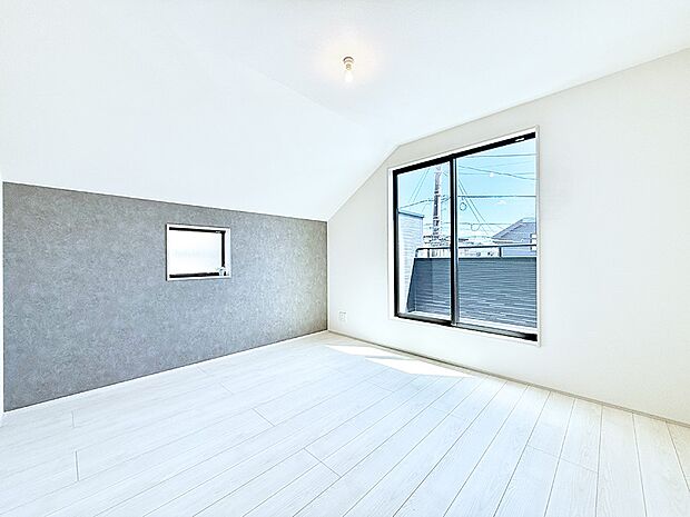 1号棟  ■窓の配置や通気性の良い設計で部屋の空気がこもらず、常に新鮮な空気が流れます
