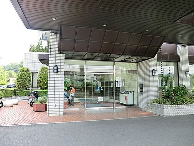 病院 800m 医療法人社団恵友会 緑協和病院