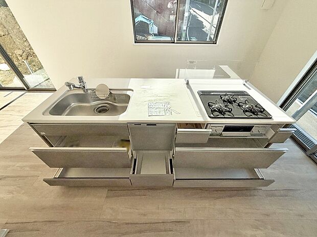 3号棟 ■料理がもっと楽しくなる、快適なキッチン空間
