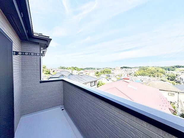 1号棟 ■ 空を眺めながら、ほっと一息つける特別な空間