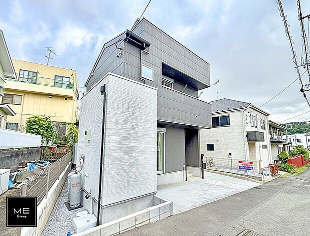 1号棟 ■家族みんなが笑顔で過ごせる、安心感のある住まい
