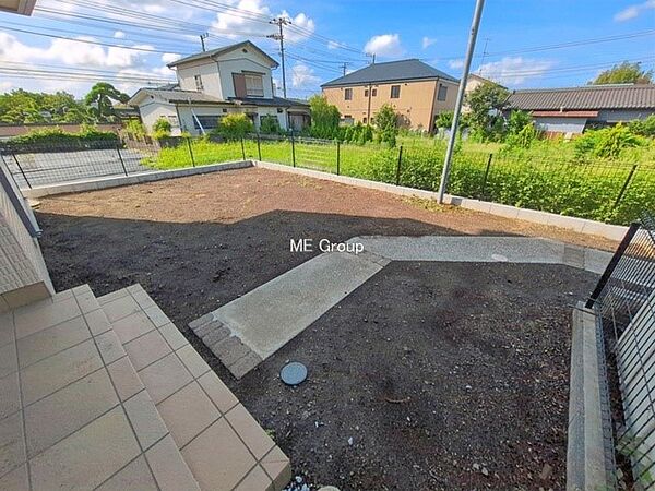 ■敷地内にゆとりある緑のスペースがあり、穏やかな雰囲気です