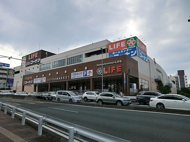 スーパー 1700m ライフ戸塚汲沢店
