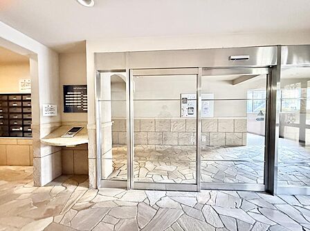 ■住まう方や来客を心地よく迎える、整った共用スペースが魅力です