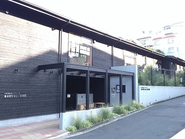 幼稚園・保育園 230m 東寺尾どろんこ保育園