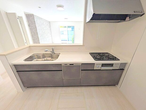 1号棟  ■シンプルで機能的、毎日使いやすいキッチン