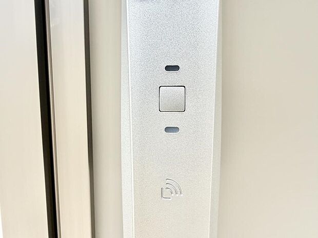 ■鍵を取り出さずに便利に操作できて快適
