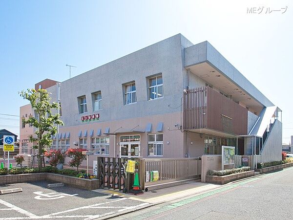 幼稚園・保育園 800m 綾瀬市立大上保育園