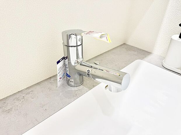 ■手洗いや顔を洗う時も快適に使える便利なシャワー