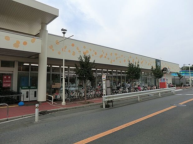 スーパー 900m FUJI馬場店