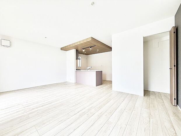 2号棟 ■くつろぎと笑顔が集まる、心温まるリビング
