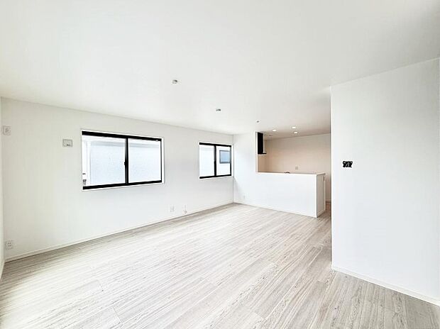 B号棟 ■くつろぎと笑顔が集まる、心温まるリビング