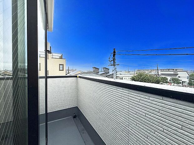 1号棟 ■ 朝のコーヒーや夜の星空を楽しむ、癒しの場所