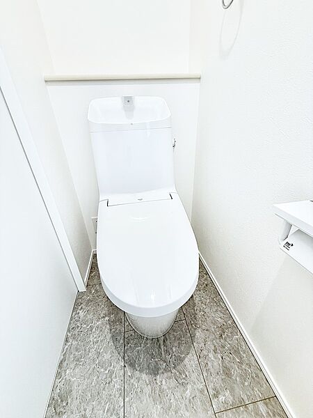 トイレを拡大表示