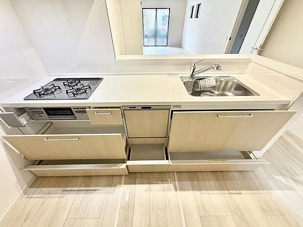 1号棟 ■シンプルで機能的、毎日使いやすいキッチン