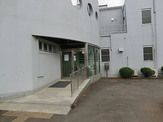病院 2300m 藤沢御所見病院