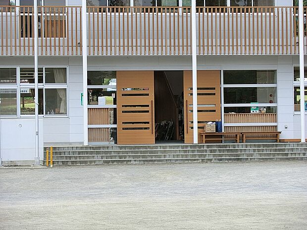 幼稚園・保育園 1400m 伊勢原みのり幼稚園