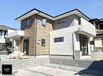 外観:1号棟 ■暮らしを彩る充実した設備仕様が備わった住まい 外観:1号棟 ■暮らしを彩る充実した設備仕様が備わった住まい