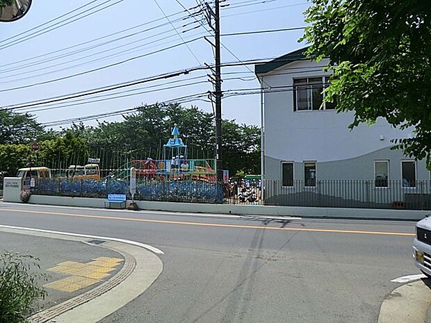 幼稚園・保育園 1280m 藤沢いずみ幼稚園