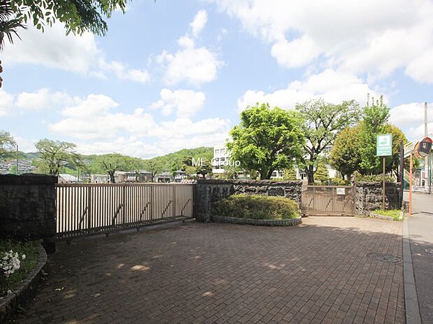 小学校 1700m 相模原市立川尻小学校