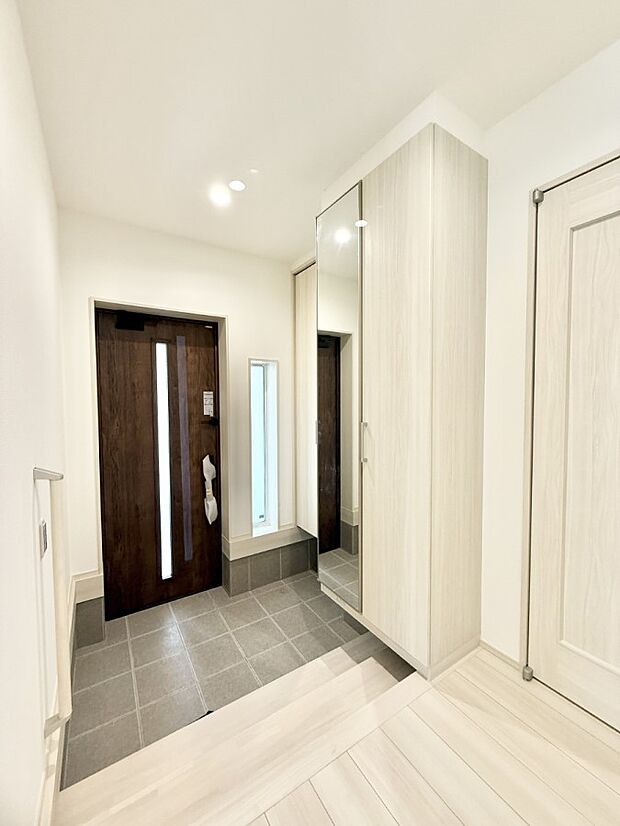 ■玄関はお家の顔!おしゃれな玄関でお客様をお迎え!