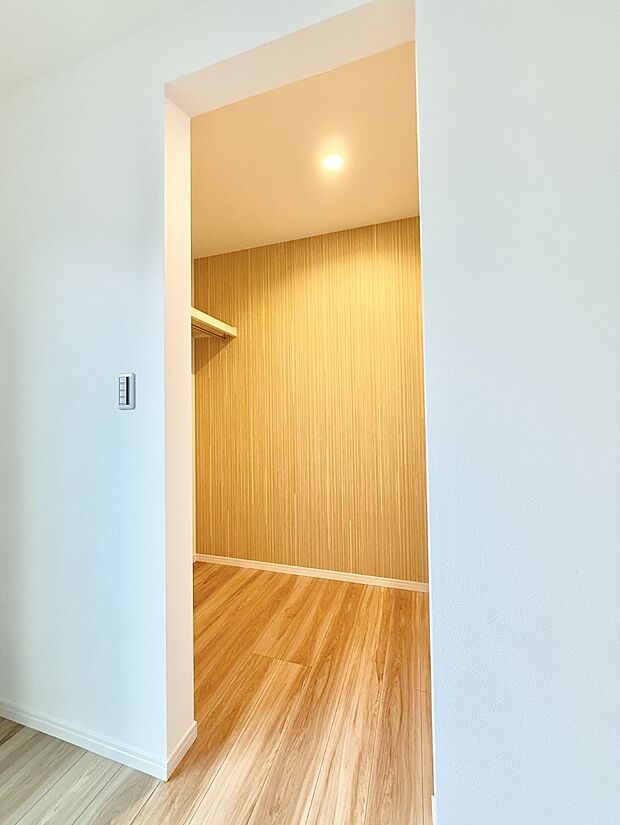 ■毎日のお洋服選びが楽しくなるクローゼット♪    