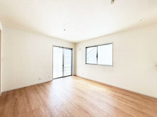 ■くつろぎと笑顔が集まる、心温まるリビング