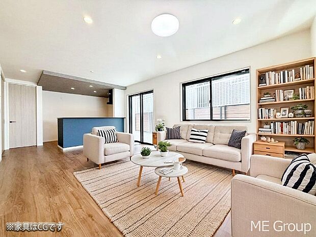 ■陽ざしが射し込む明るいLDKは家族でのんびり寛げます  