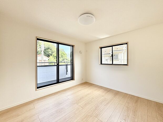 ■窓の配置や通気性の良い設計で部屋の空気がこもらず、常に新鮮な空気が流れます