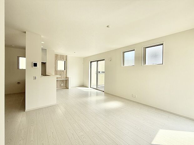 ■心落ち着く場所、ゆったり過ごせるリビング