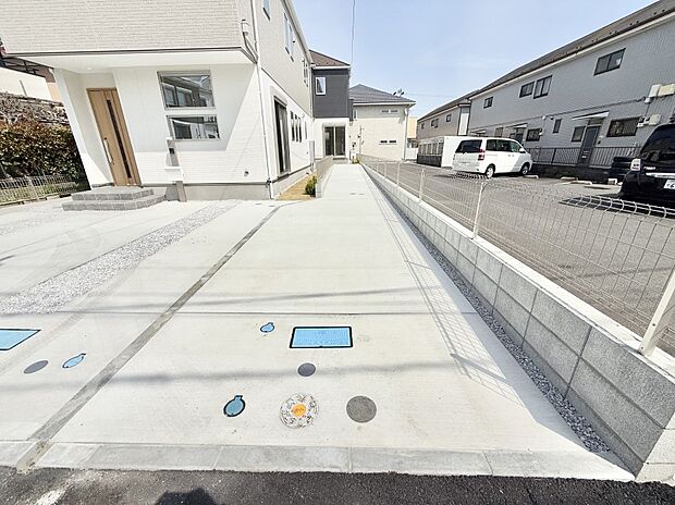 ■自宅にある駐車スペースなので安心ですね